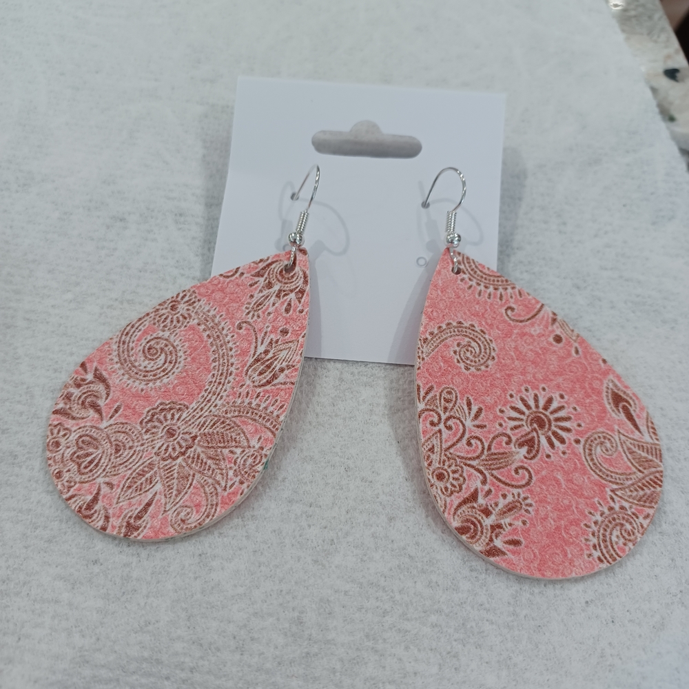 Elegant Pink Paisley Teardrop Earrings